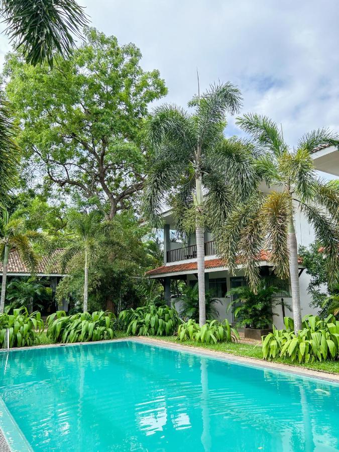 Hotel Wild Heaven Tissamaharama Esterno foto