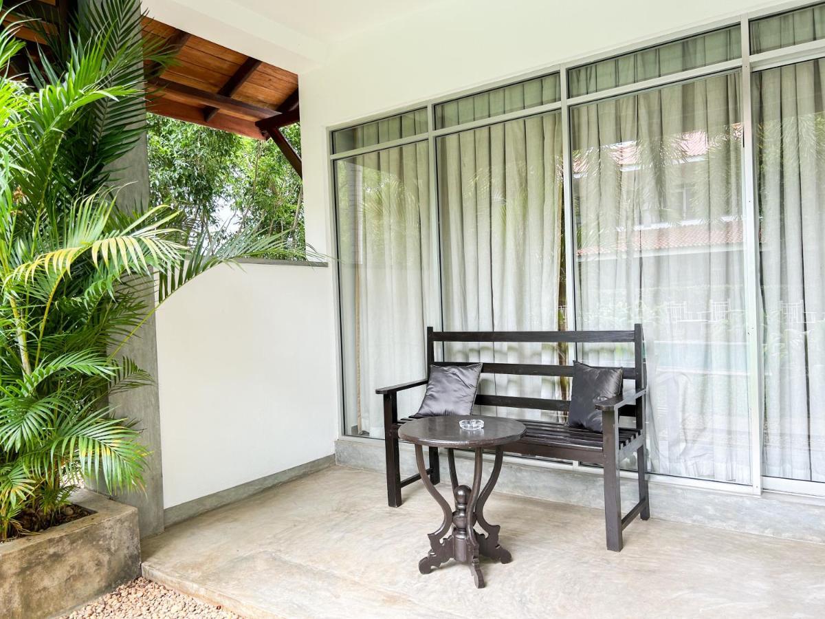 Hotel Wild Heaven Tissamaharama Esterno foto